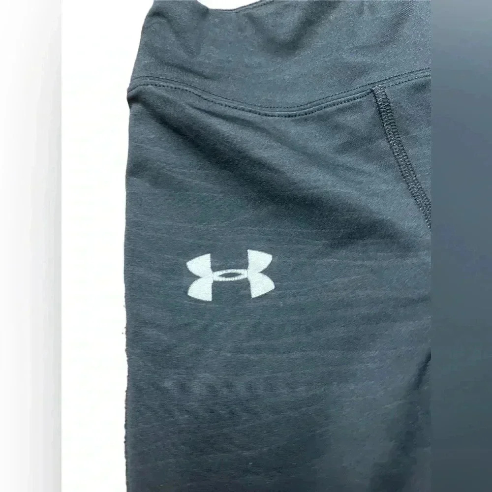 🌟 Under Armour leggings sz YSM 🌟 - Picture 2 of 6